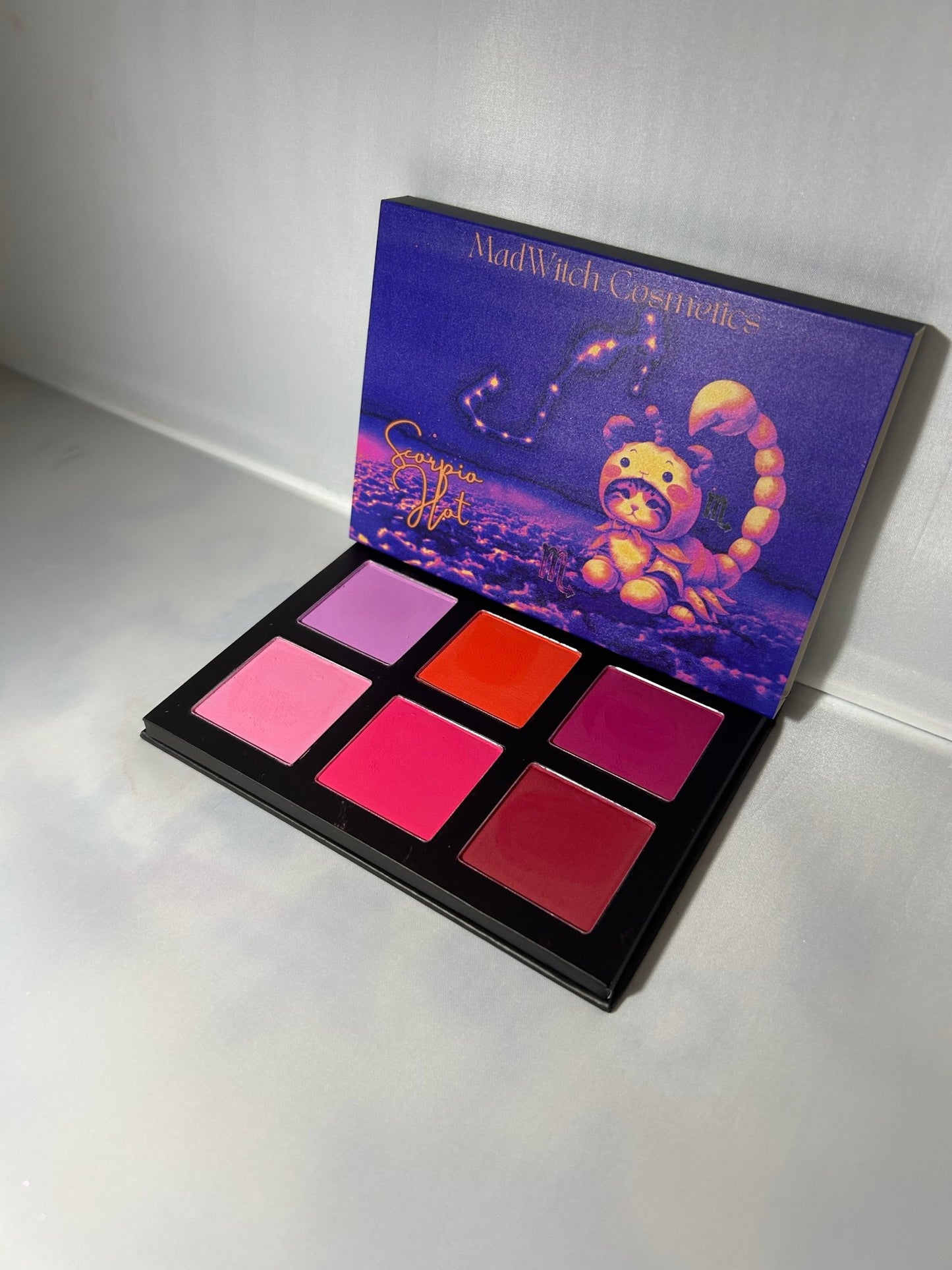 Scorpio hot 6 pan blush palette in stock - MadWitch Cosmetics