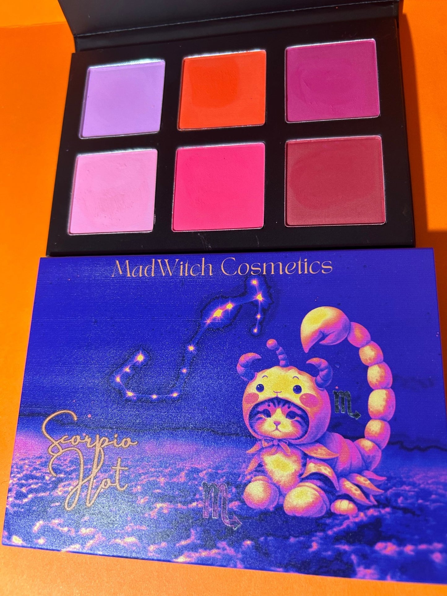 Scorpio hot 6 pan blush palette in stock - MadWitch Cosmetics